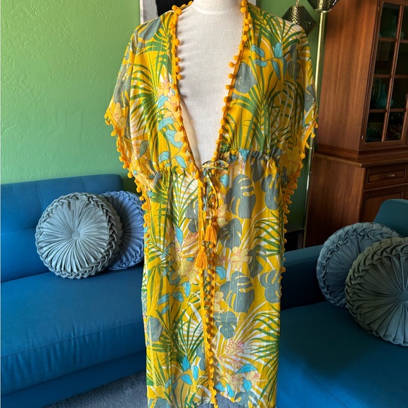 Swimsuit Coverup - Picture 2 of 8